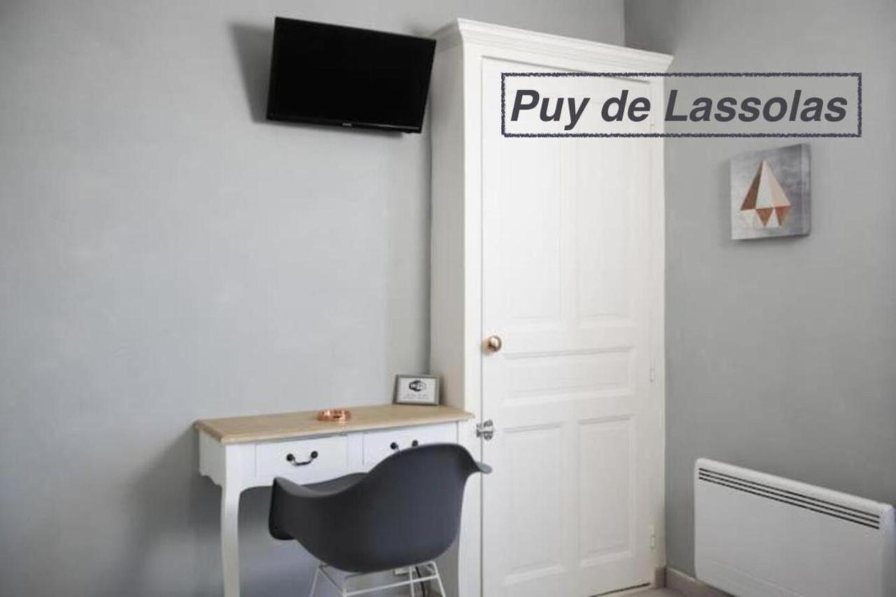 Chaine Des Puys Avec Garages Attenants Apartment